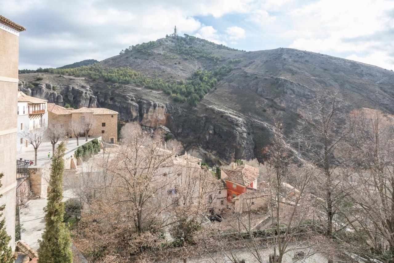 "La Anteplaza" Alojamiento Turistico เกว็งกา ภายนอก รูปภาพ